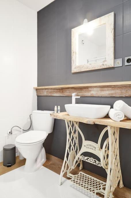 Househost Apartment: Jozefa Dietla 73/7 Kraków Eksteriør billede